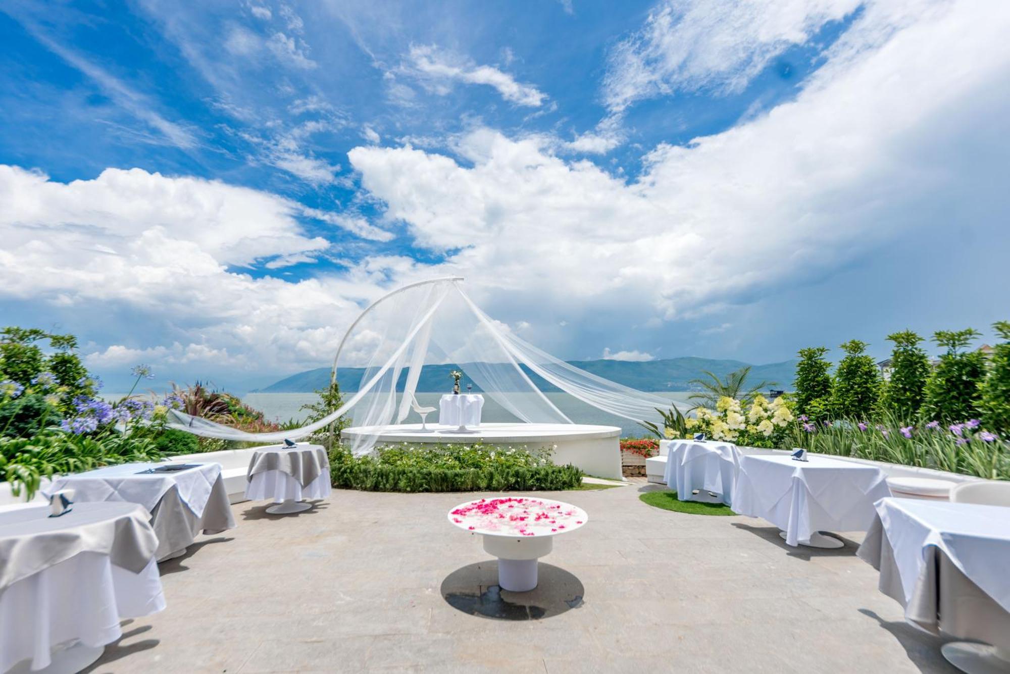 Dali Nest Secret Garden Lake View Inn Ngoại thất bức ảnh